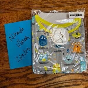 NIB Little Sleepies Gray Monster Mayhem Short Sleeve Men's Pajama Top - Size L